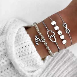 Lot de 4 La-Vida avec bracelets fins avec coeurs et pendentifs amour