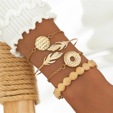 Golden Set of 4 Boho Bracelets Dora with Bangles and Bracelets