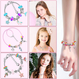 Mega set fai da te con 5 bracciali, 5 collane con tanti 102 ciondoli charms