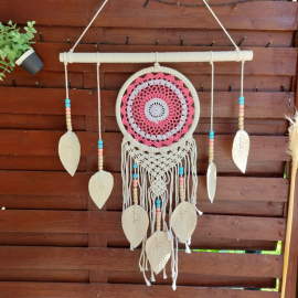 Large pink-beige macrame dream catcher Nurio with embroidery net